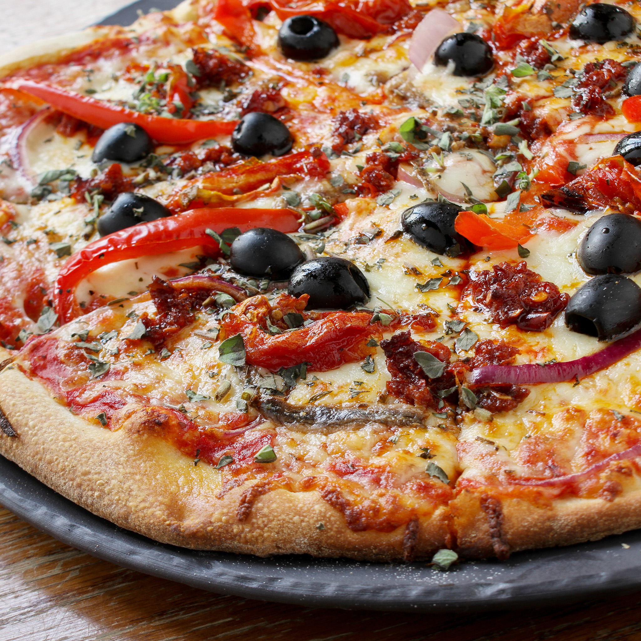 Pizza olive e ‘nduja – L&amp;#39;ARTIGIANO DELLA &amp;#39;NDUJA